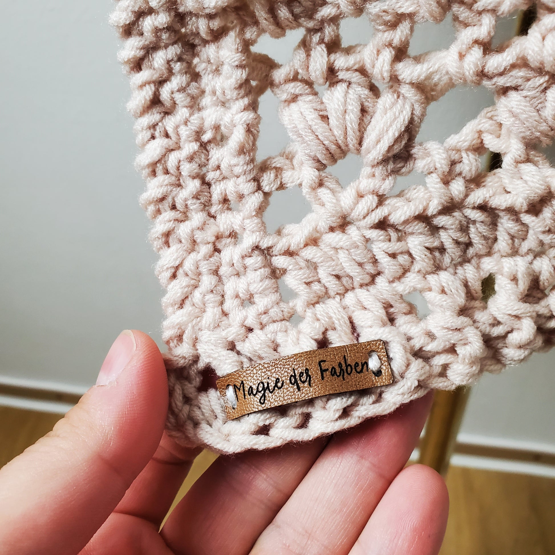 Individuelle Anfertigung - Gehäkelter Cardigan 'Ocean Breeze'