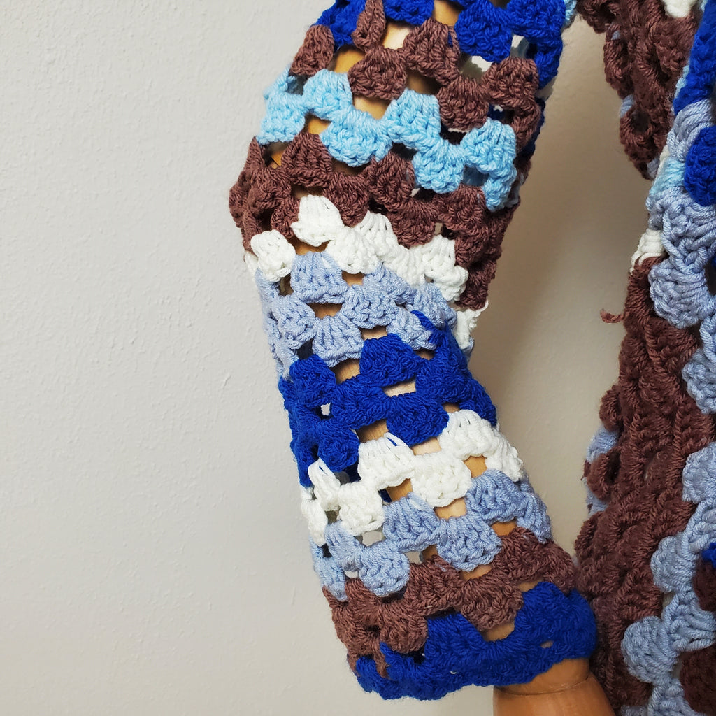 Gehäkelter Cardigan mit Kapuze 'Sonnentau'