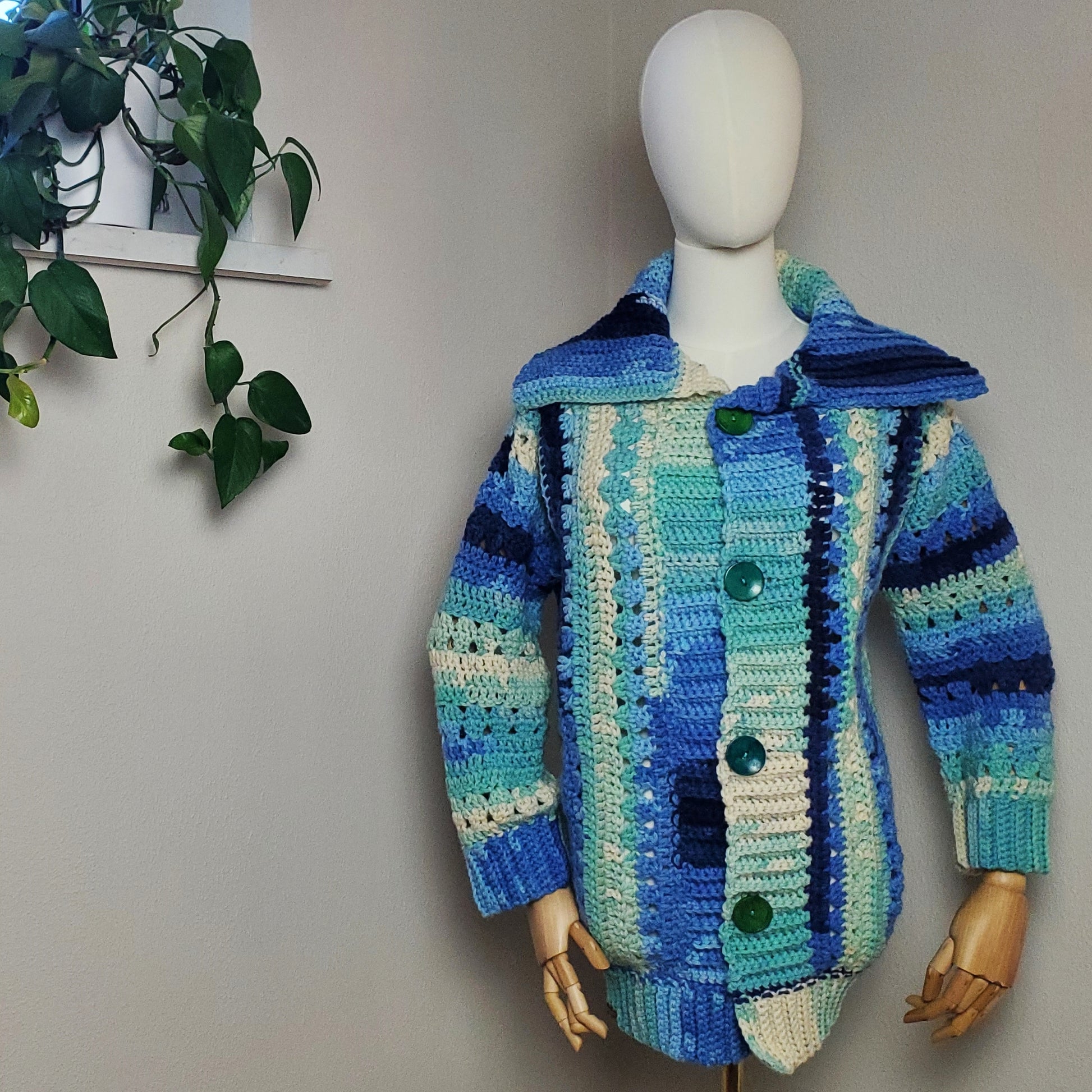 Gehäkelter Cardigan 'Traumfänger'