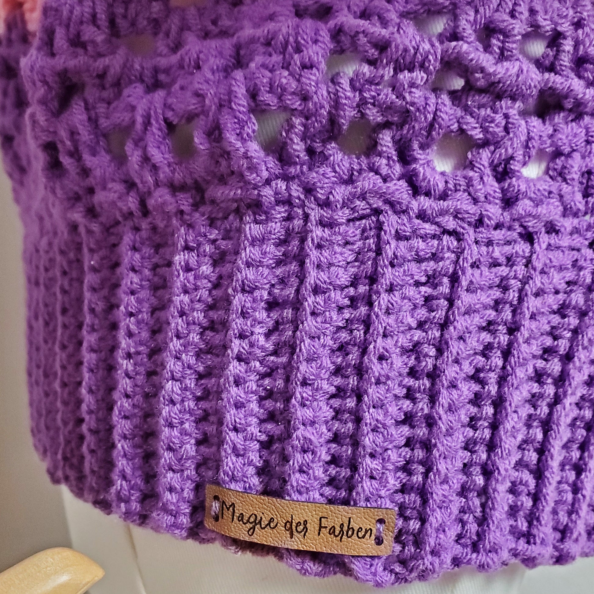 Gehäkelter Cardigan 'Morgenblüte'