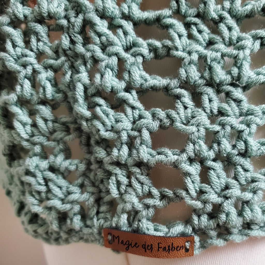 Individuelle Anfertigung - Gehäkelter Pullover 'Wolkenleicht'