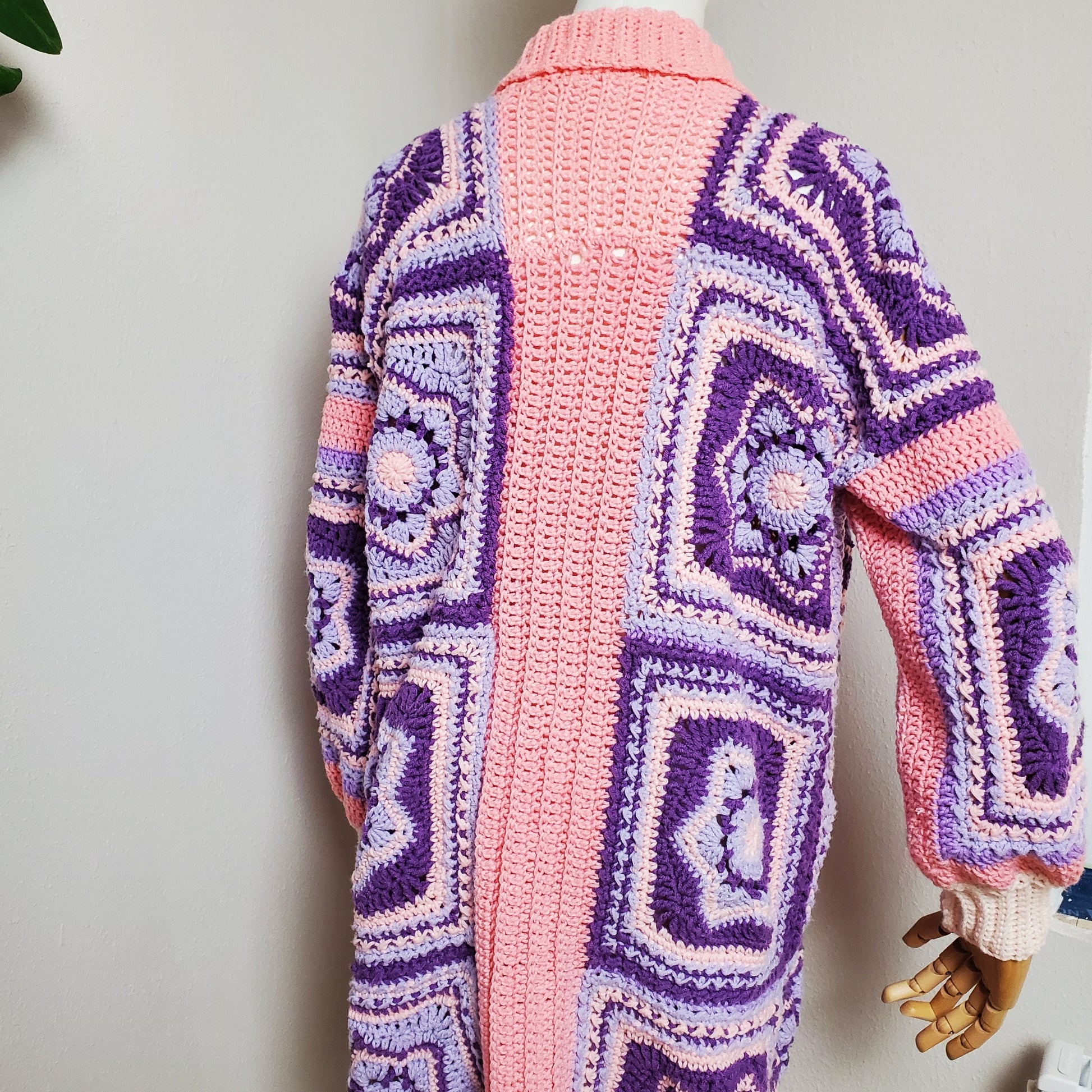 Gehäkelter Cardigan