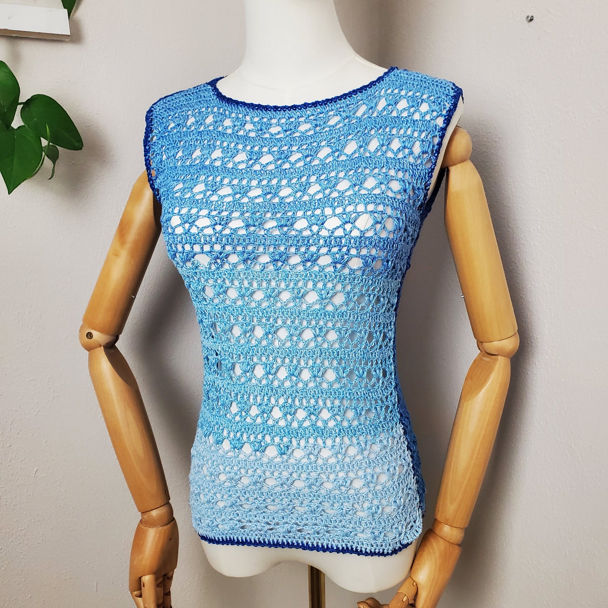Individuelle Anfertigung – Gehäkeltes Top 'Ocean Breeze'