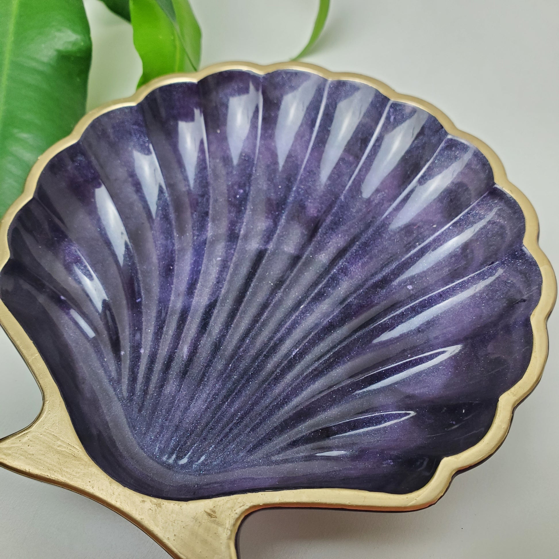 Muschelschale aus Epoxidharz