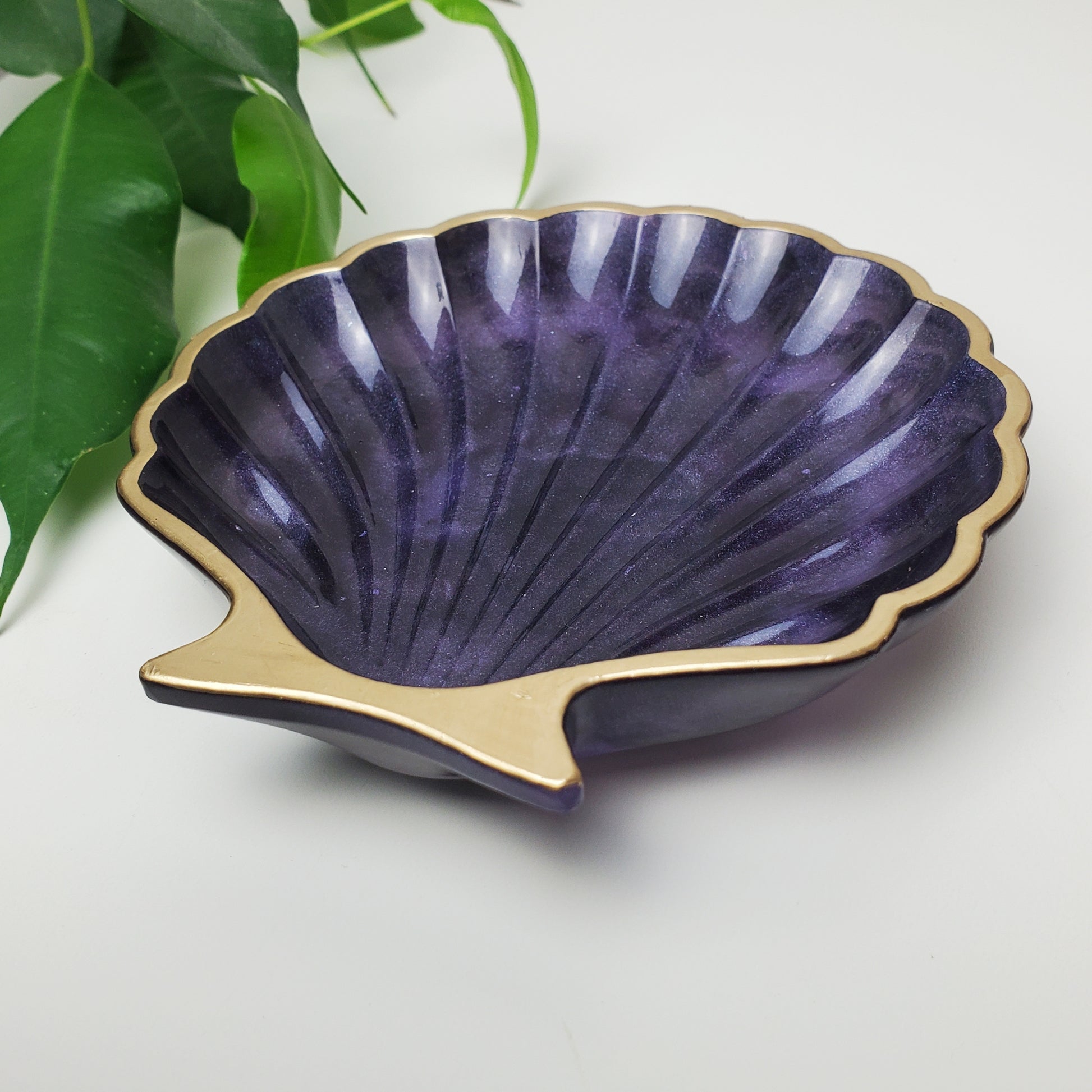 Muschelschale aus Epoxidharz
