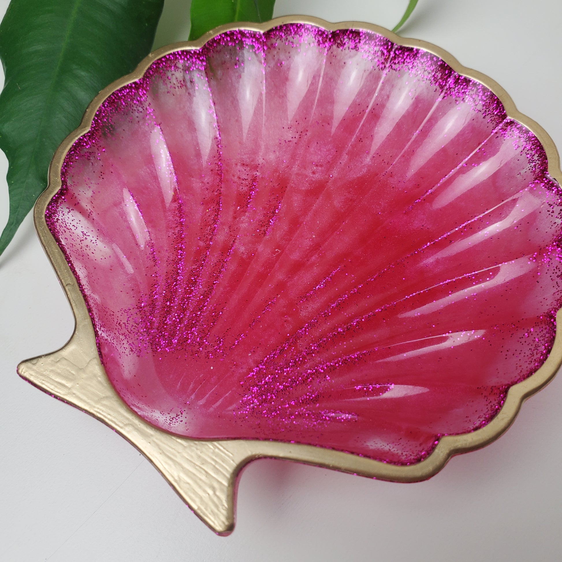 Muschelschale aus Epoxidharz