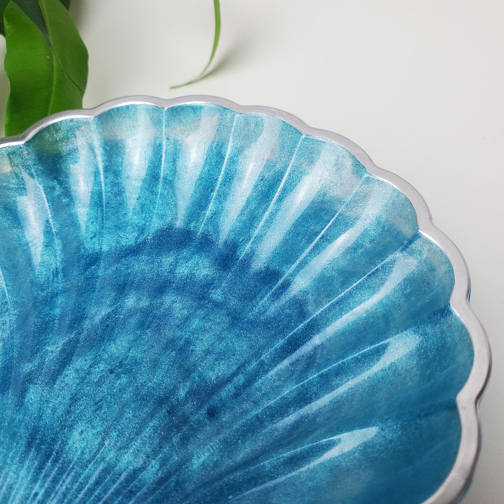 Muschelschale aus Epoxidharz