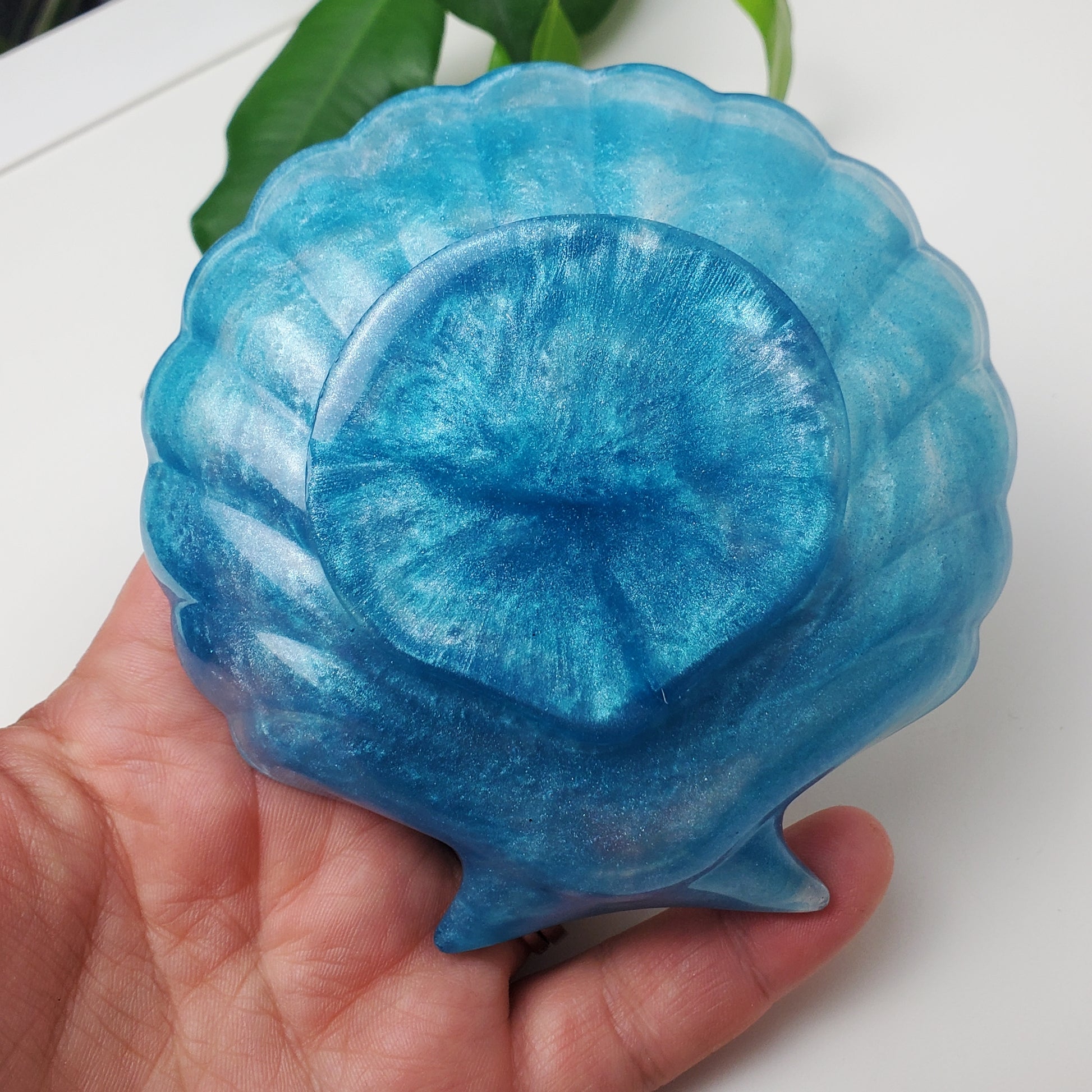 Muschelschale aus Epoxidharz
