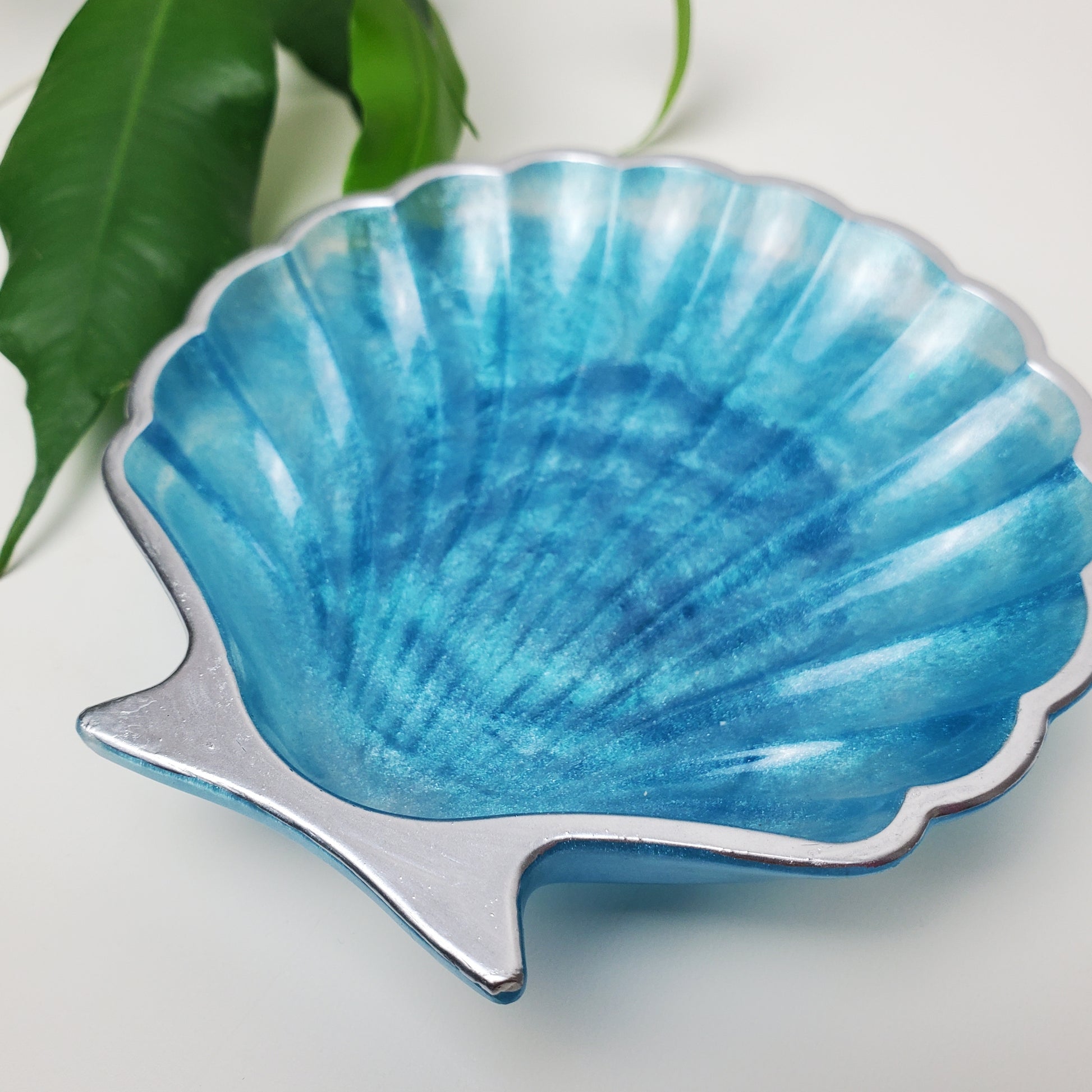 Muschelschale aus Epoxidharz