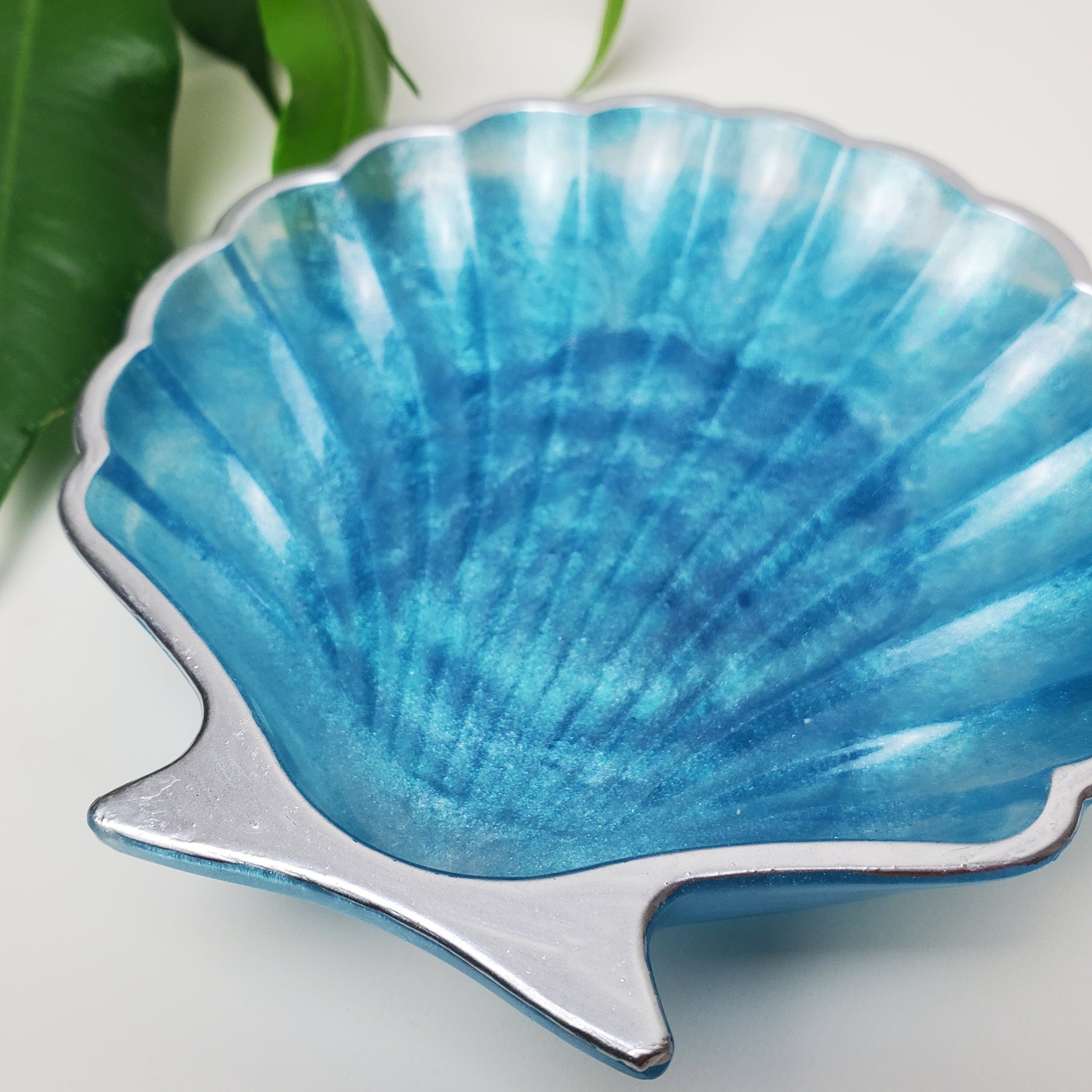 Muschelschale aus Epoxidharz