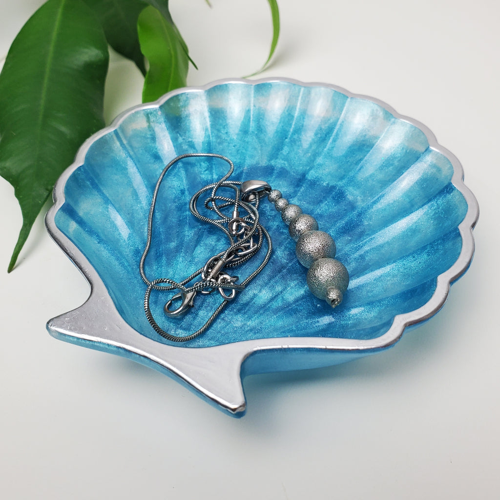 Muschelschale aus Epoxidharz