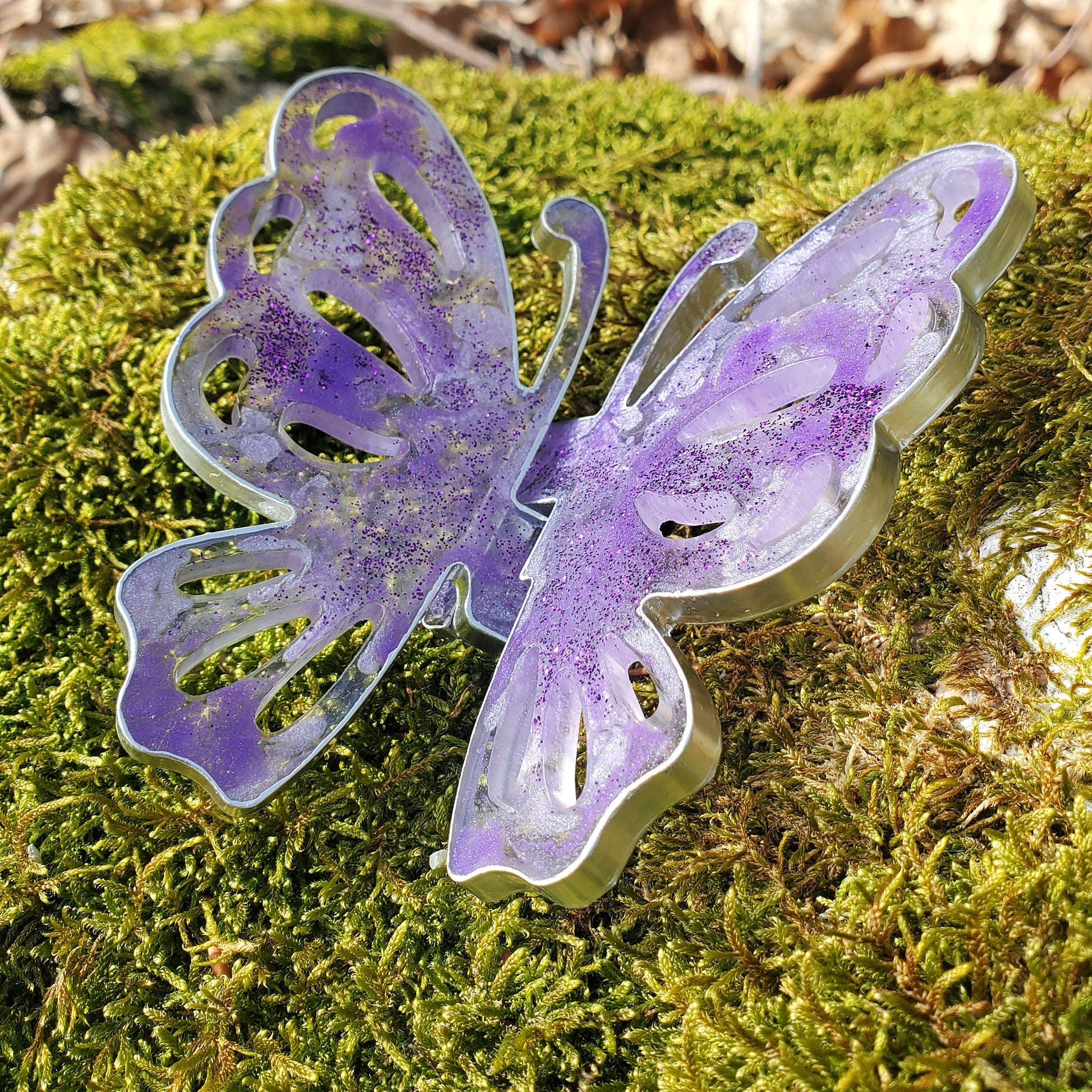 Dekoschmetterling aus Epoxidharz