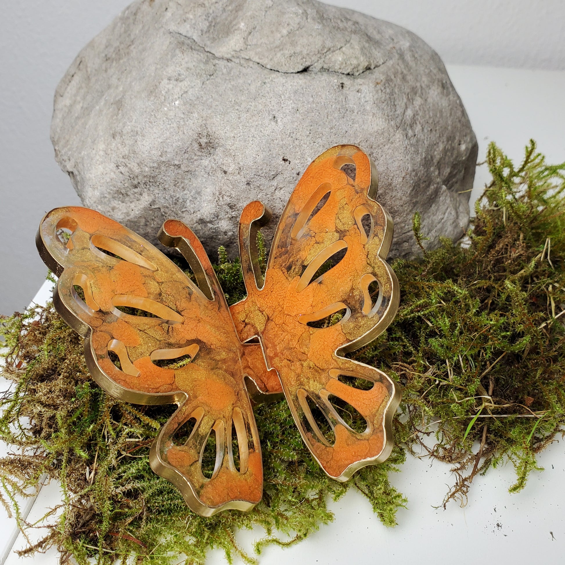 Dekoschmetterling aus Epoxidharz