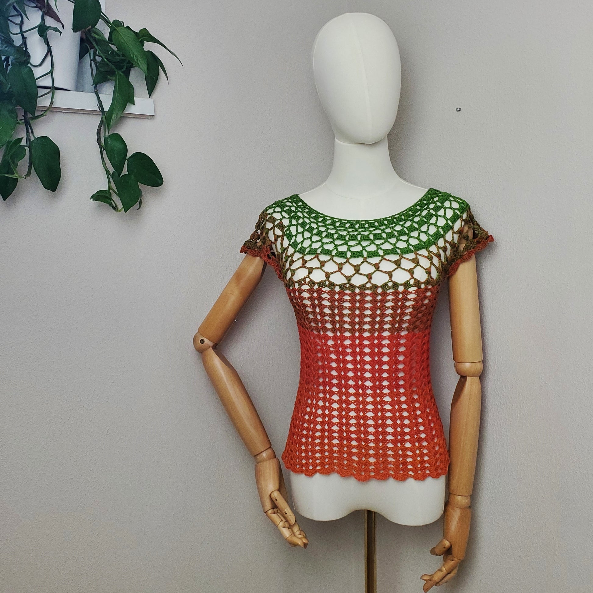 Individuelle Anfertigung - Gehäkeltes Shirt 'Sommerliebe'