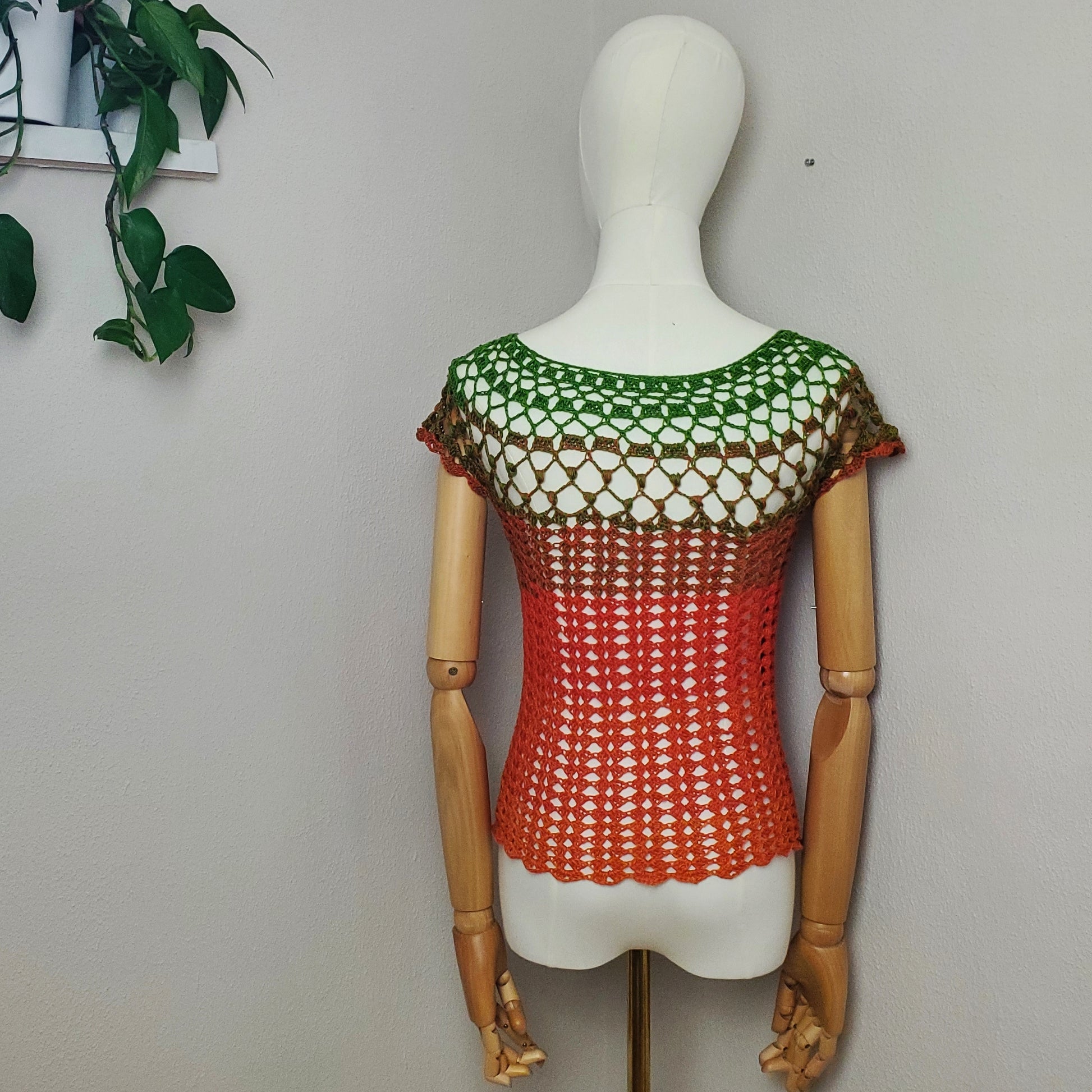 Individuelle Anfertigung - Gehäkeltes Shirt 'Sommerliebe'