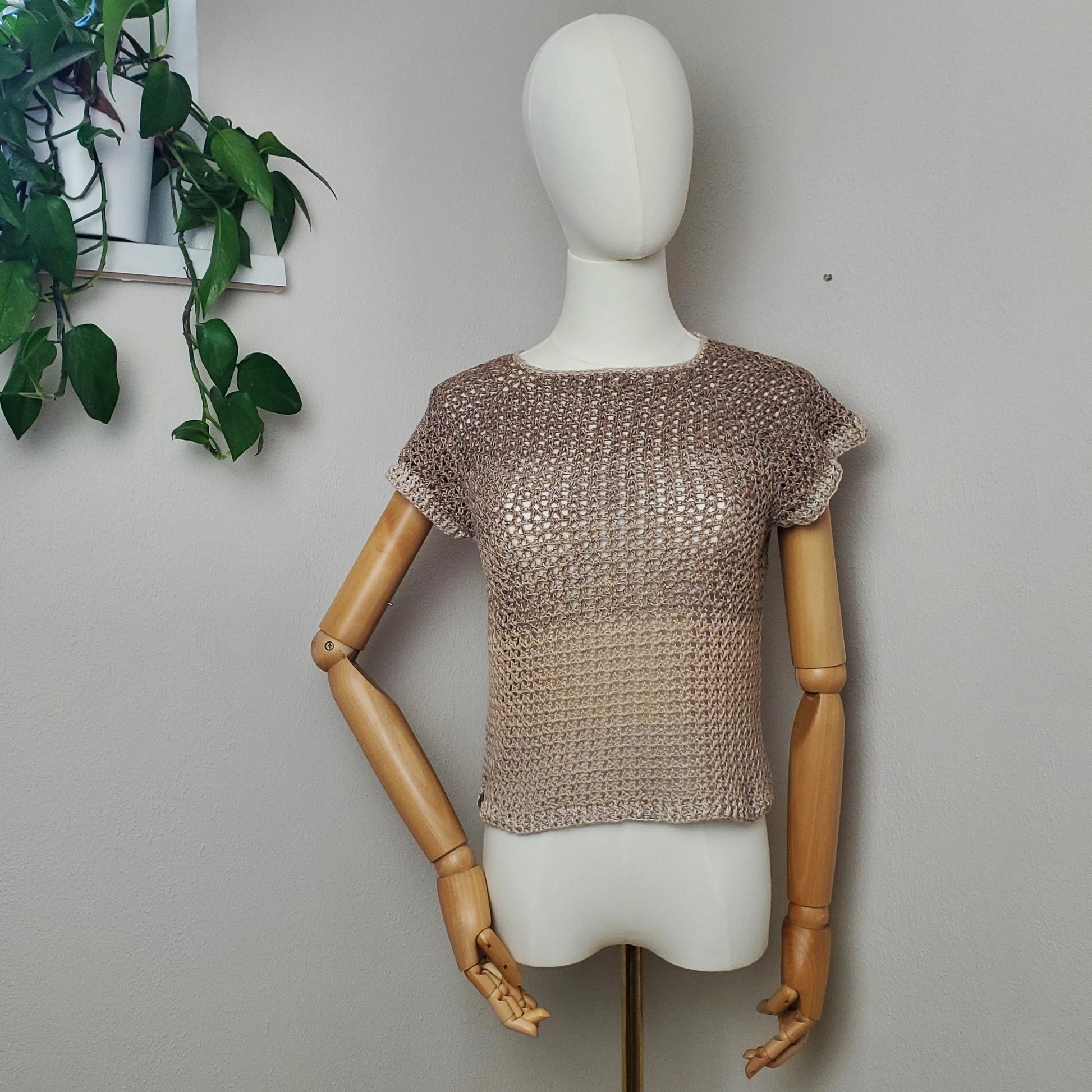 Gehäkeltes Shirt 'Schimmerzart'