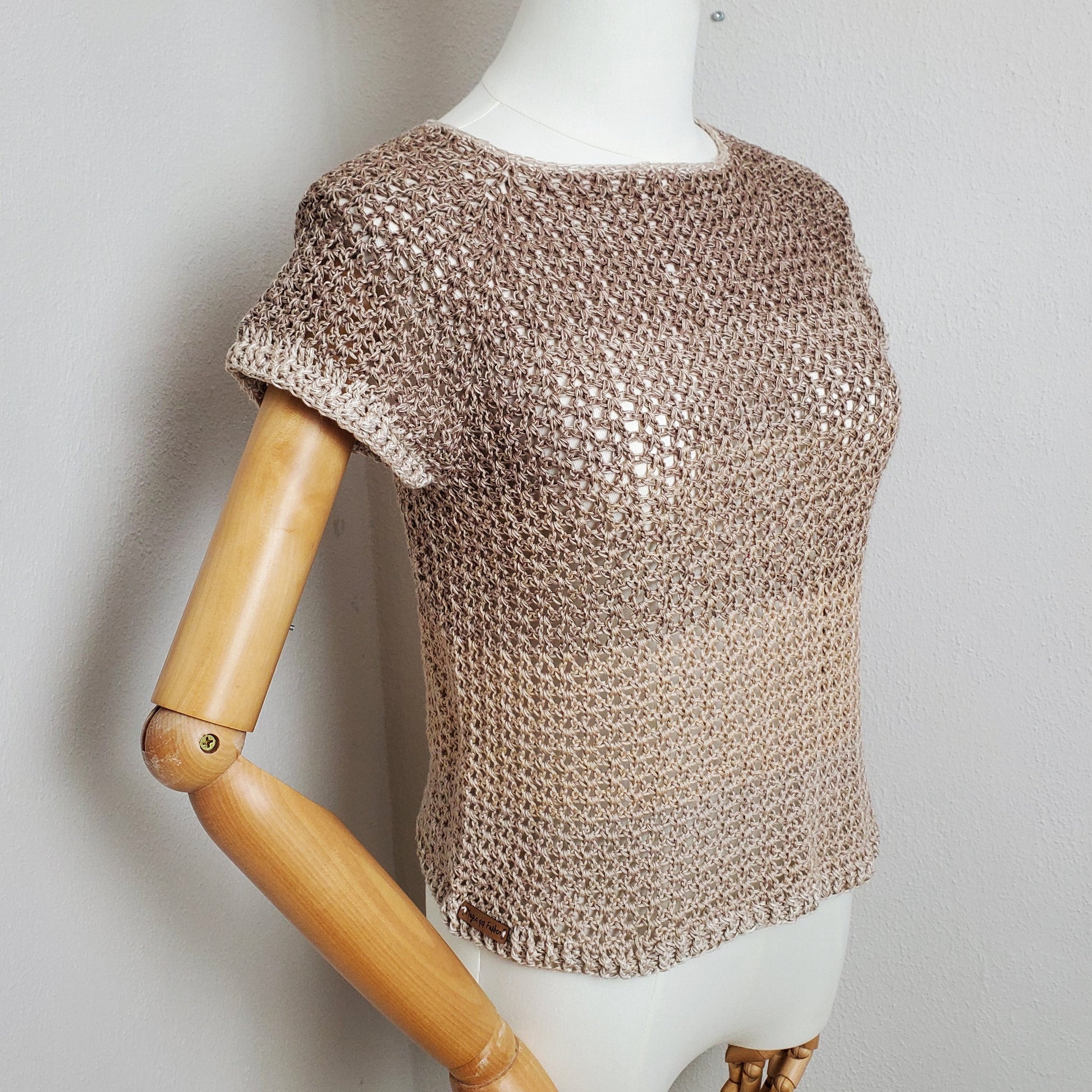 Gehäkeltes Shirt 'Schimmerzart'