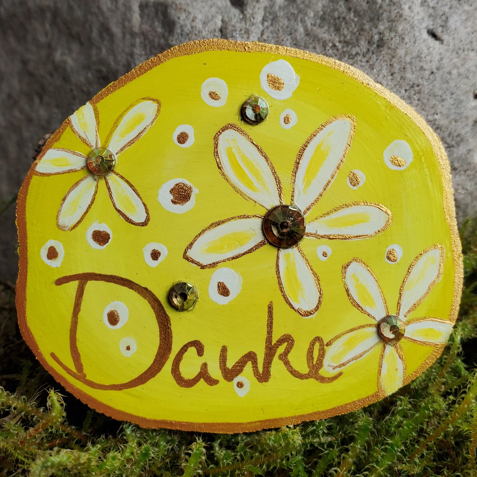 Handbemalte Holzscheibe, Glücksbringer