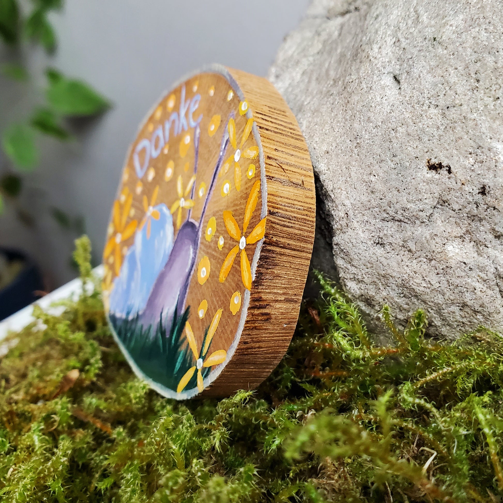 Handbemalte Holzscheibe, Glücksbringer