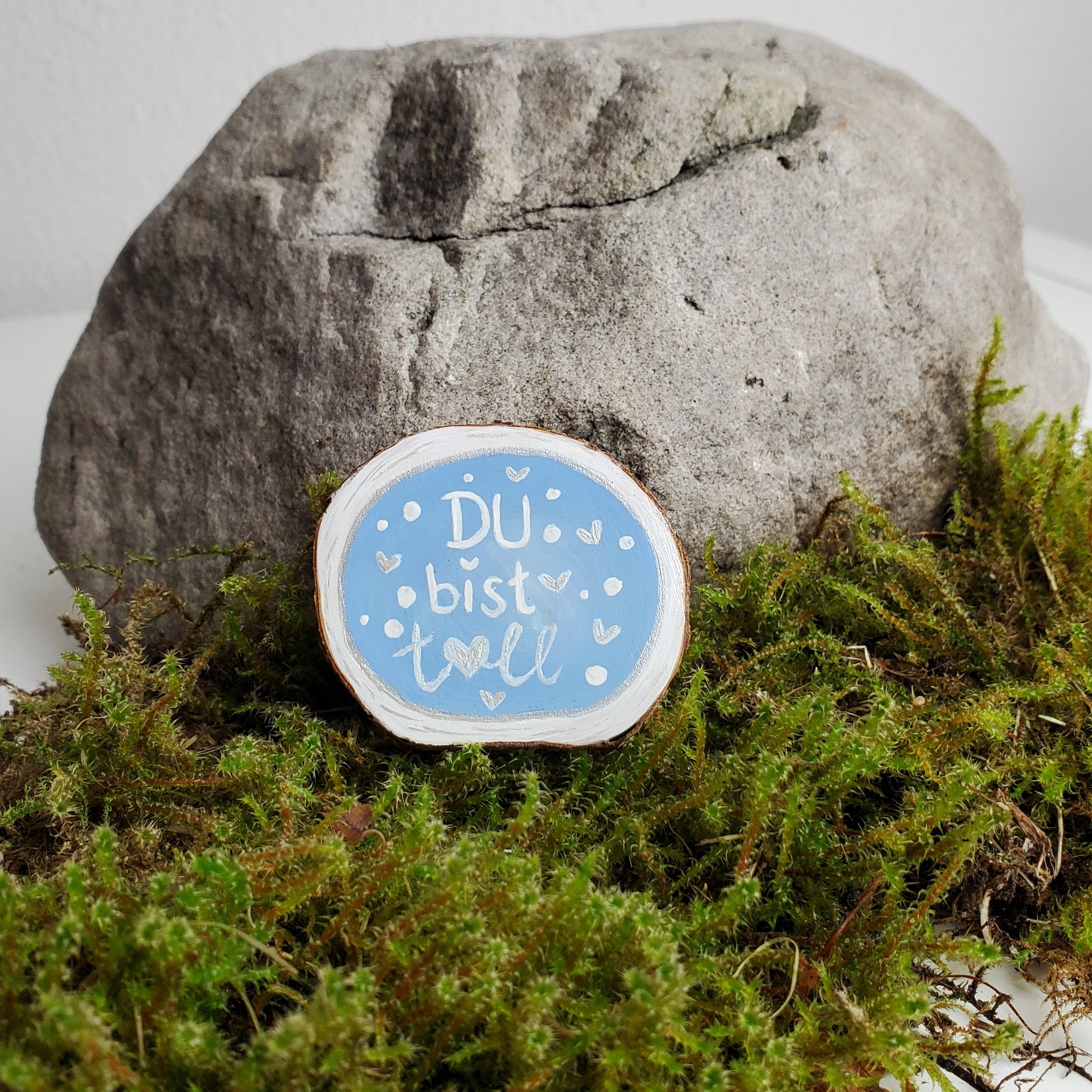 Handbemalte Holzscheibe, Glücksbringer