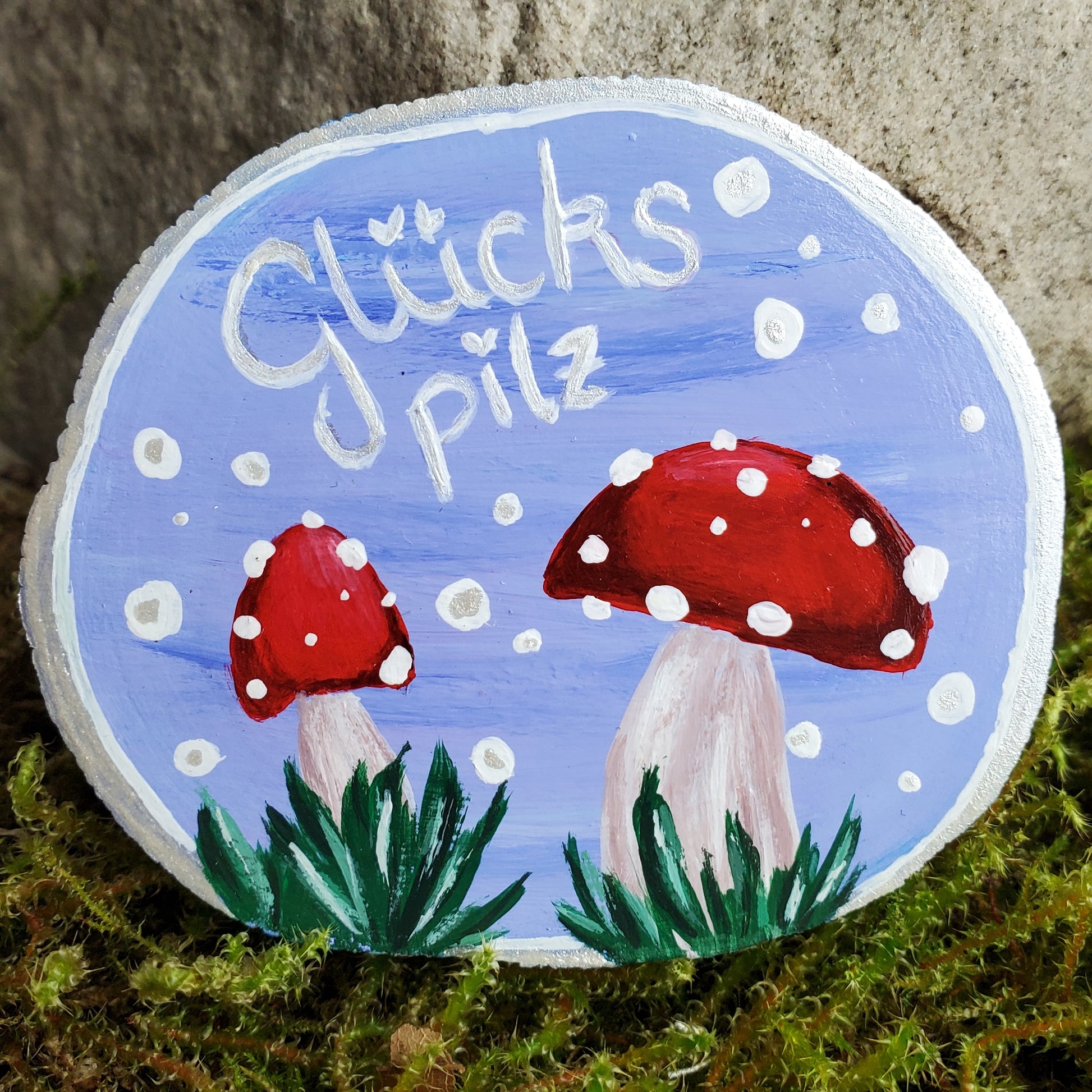 Handbemalte Holzscheibe, Glücksbringer