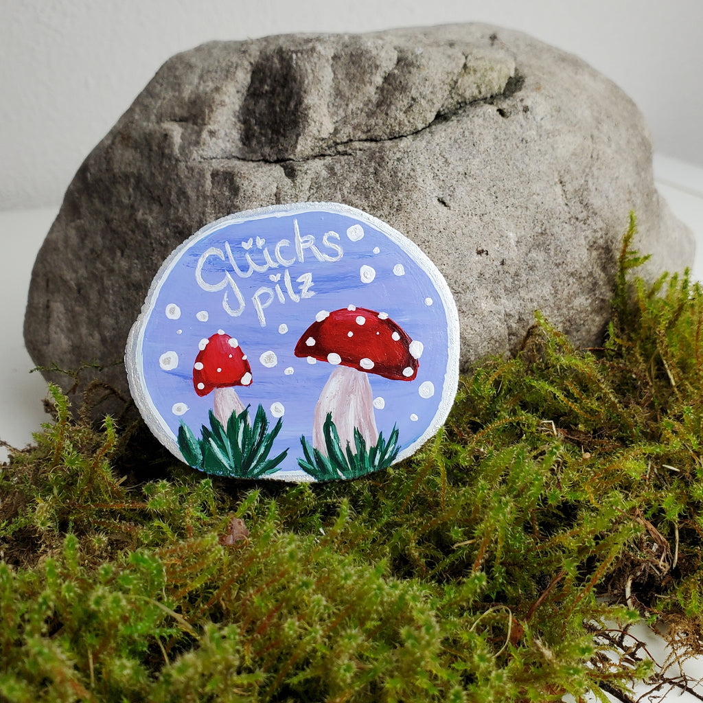 Handbemalte Holzscheibe, Glücksbringer