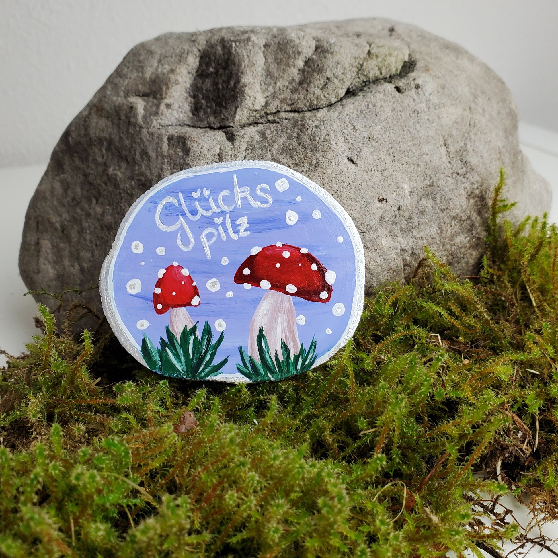 Handbemalte Holzscheibe, Glücksbringer