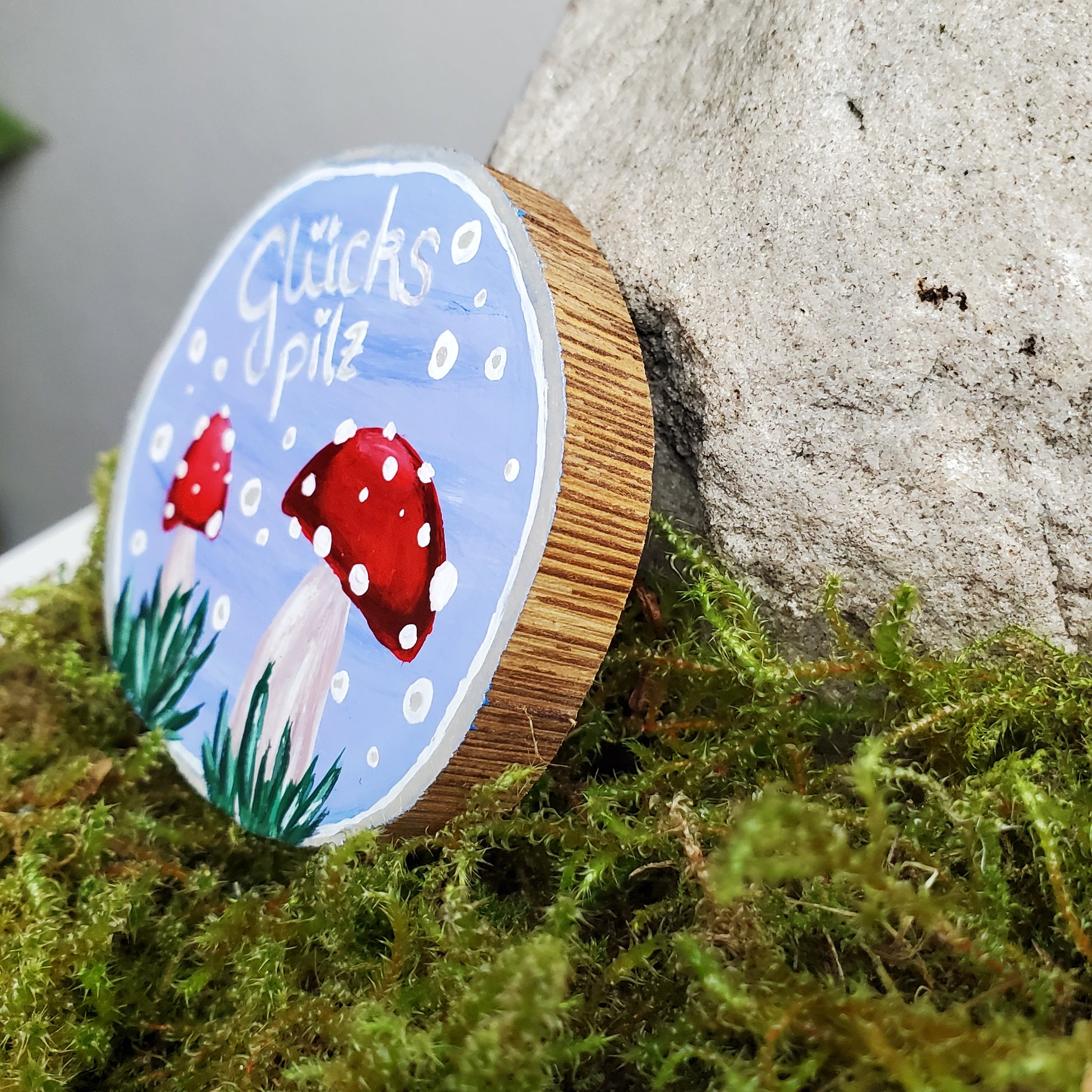 Handbemalte Holzscheibe, Glücksbringer