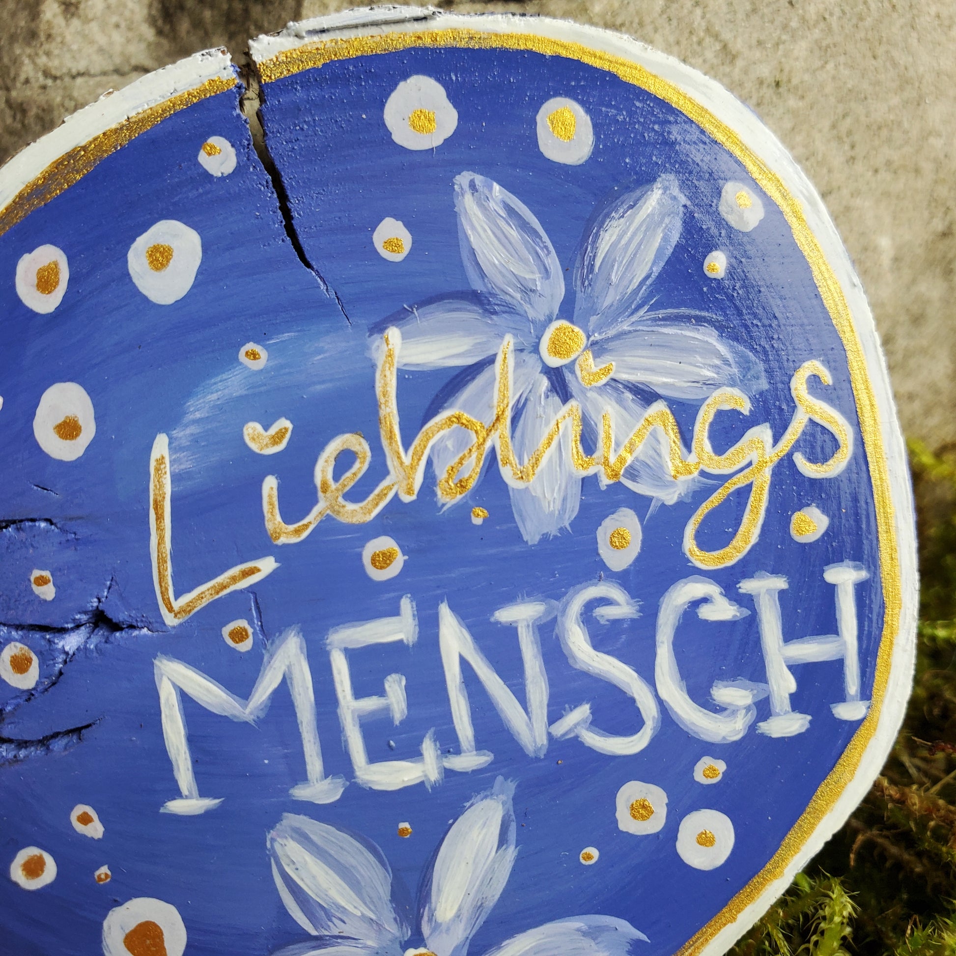 Handbemalte Holzscheibe, Glücksbringer