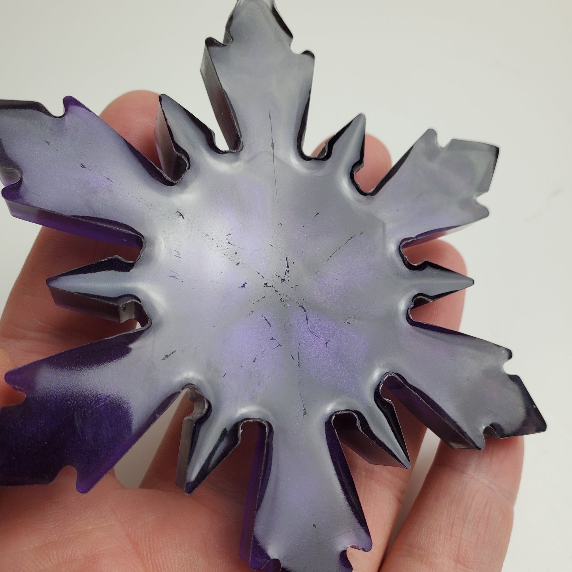 Schneeflocke aus Epoxidharz Bware