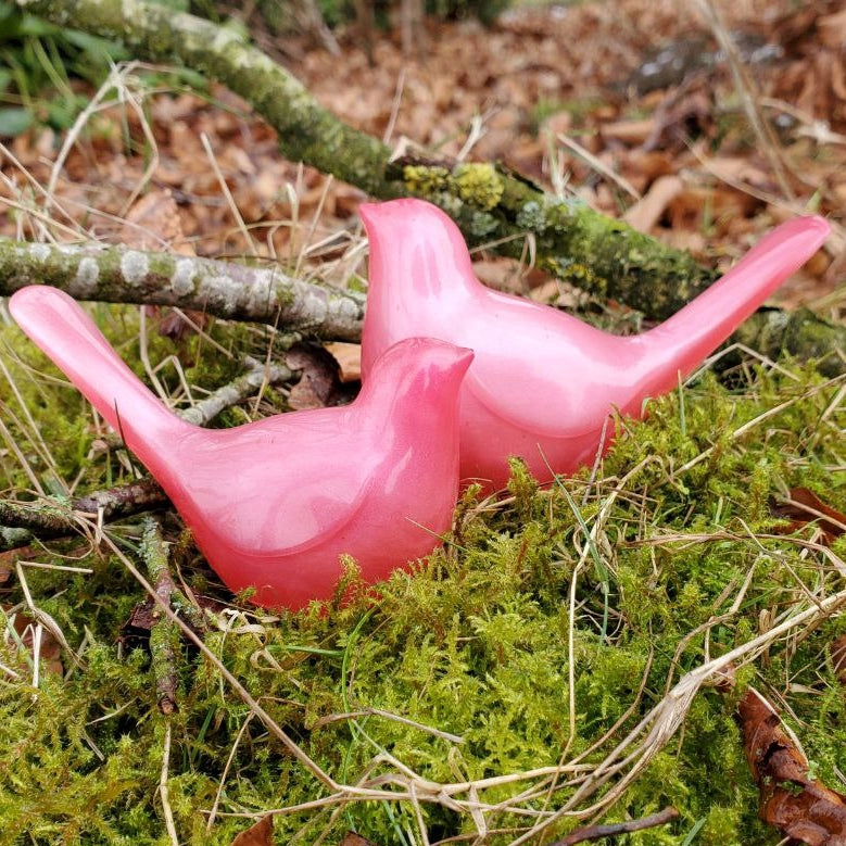 Dekovögel aus Epoxidharz