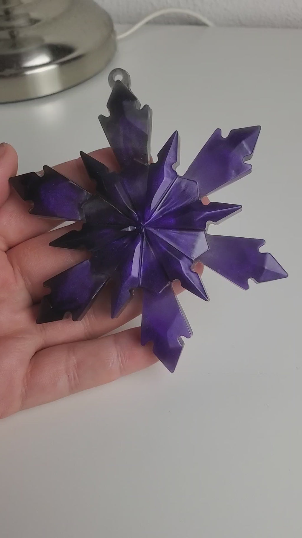 Schneeflocke aus Epoxidharz Bware